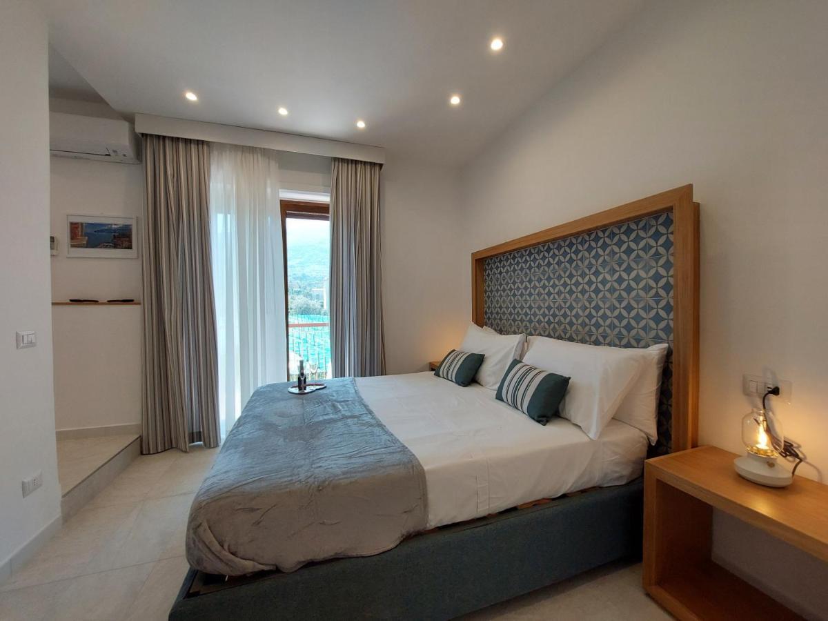 Mistral Luxury Suites Sorrento Eksteriør bilde