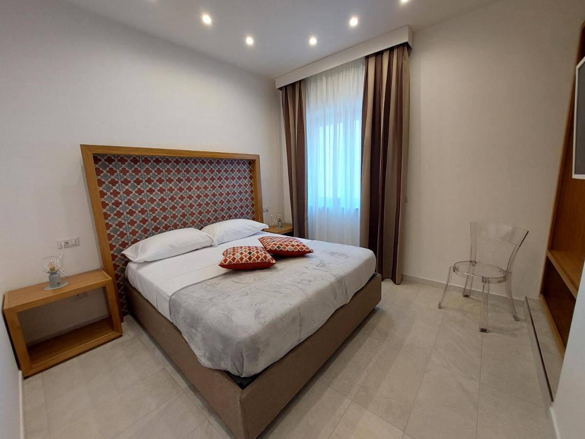 Mistral Luxury Suites Sorrento Eksteriør bilde