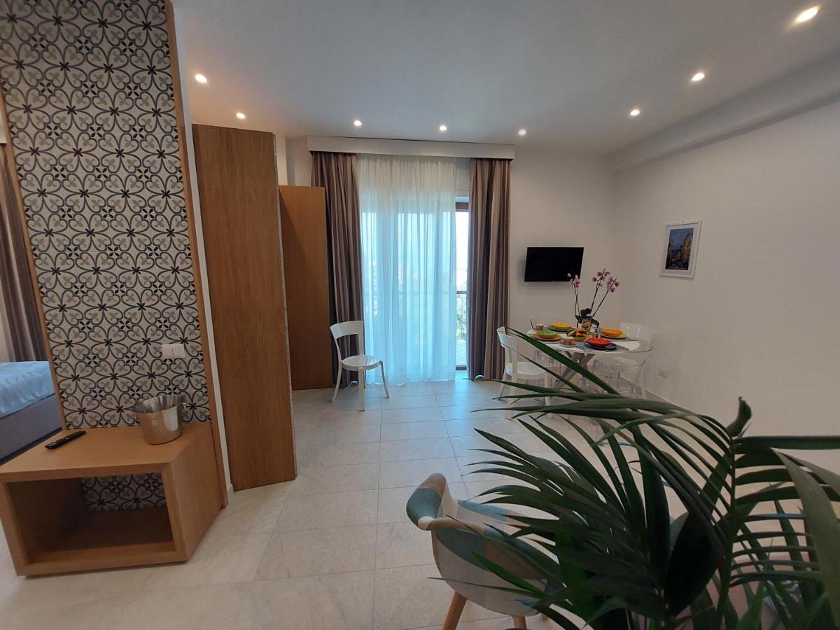 Mistral Luxury Suites Sorrento Eksteriør bilde