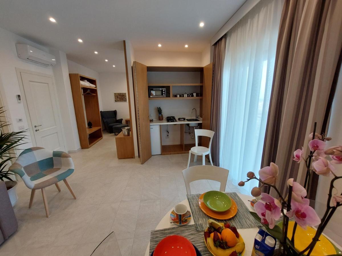 Mistral Luxury Suites Sorrento Eksteriør bilde