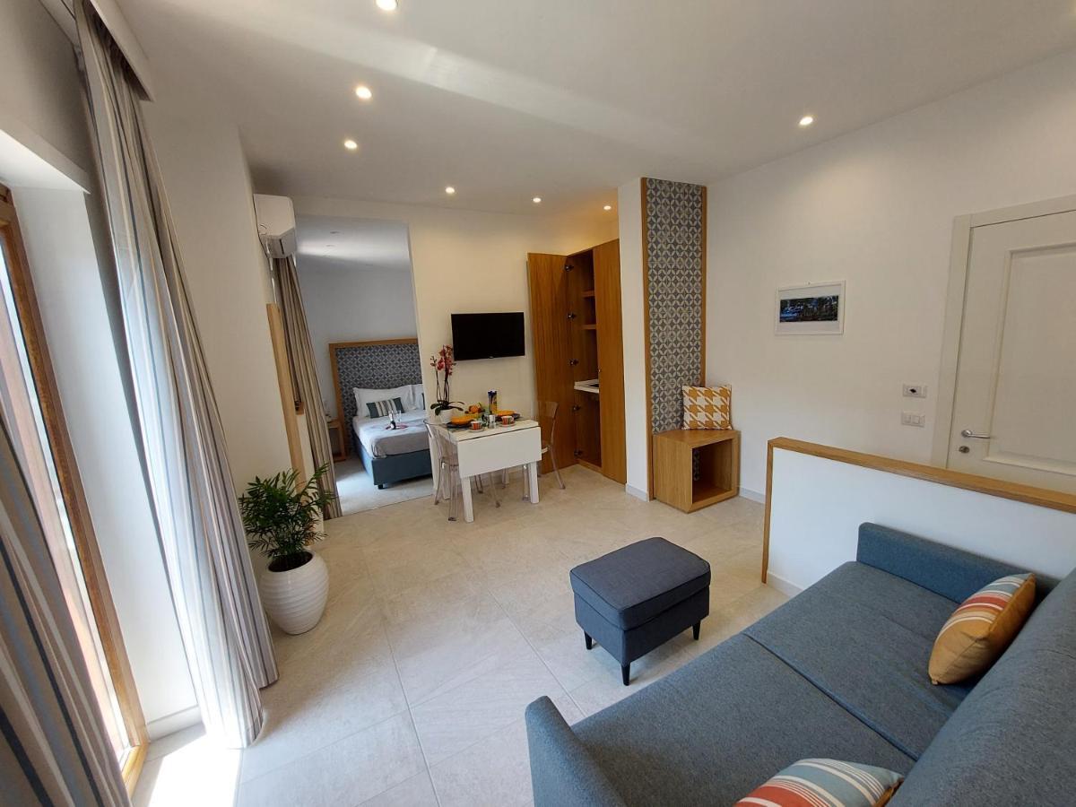 Mistral Luxury Suites Sorrento Eksteriør bilde