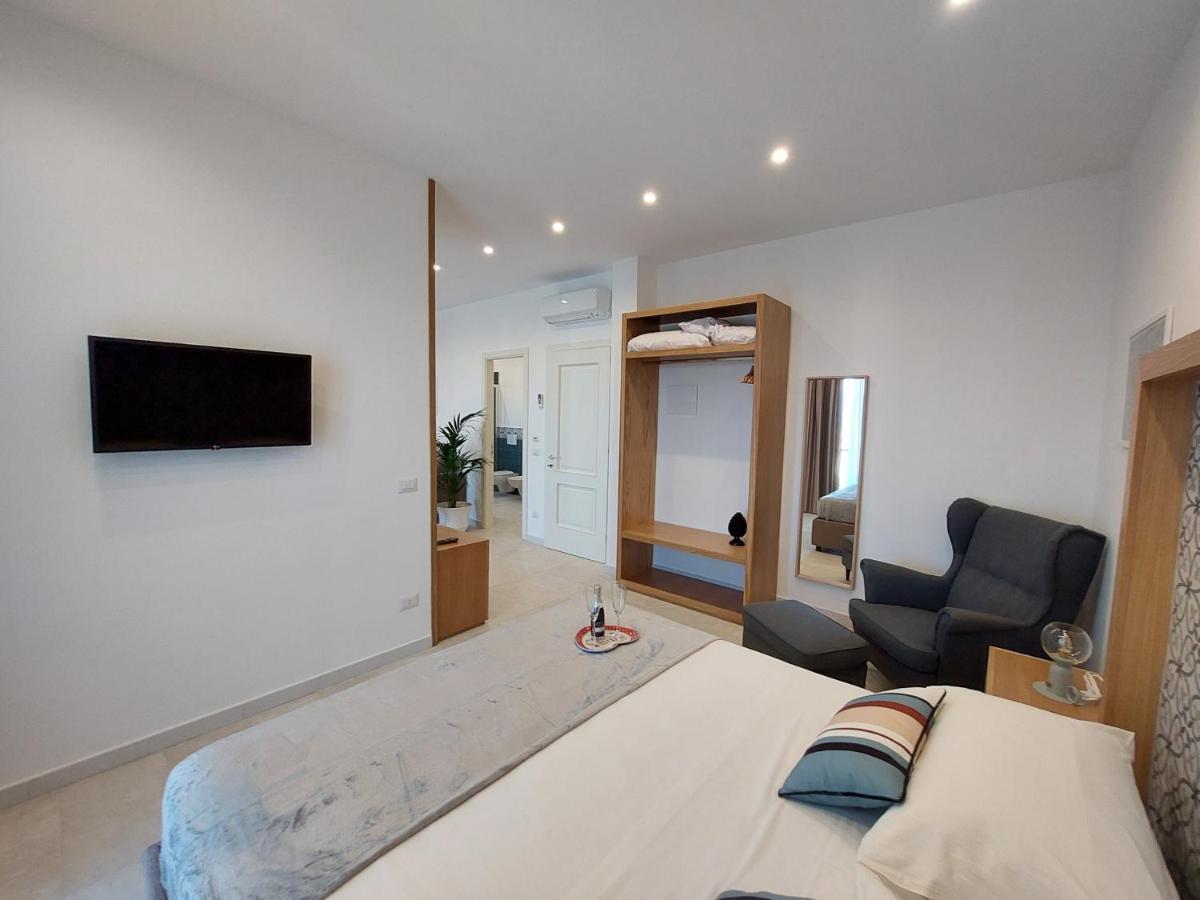 Mistral Luxury Suites Sorrento Eksteriør bilde